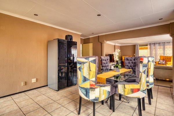 Stylish plus size evening wear: elevate your special occasion