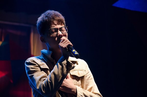 Discover ruben crow: your go-to british male voiceover artist